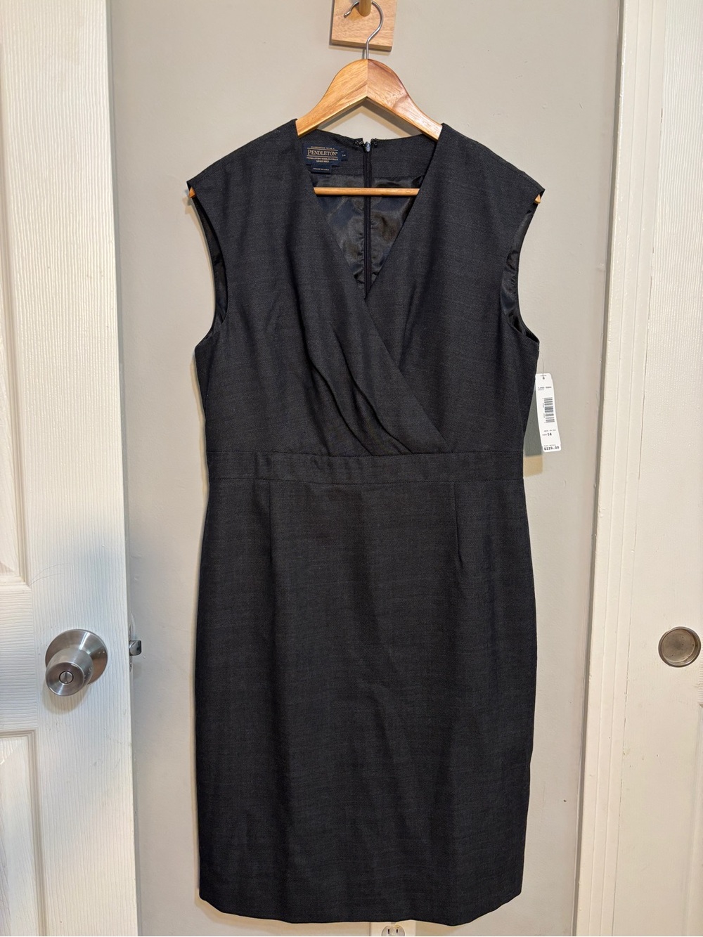 NWT Pendleton Gray Wool V-Neck Sheath Dress 14 Large